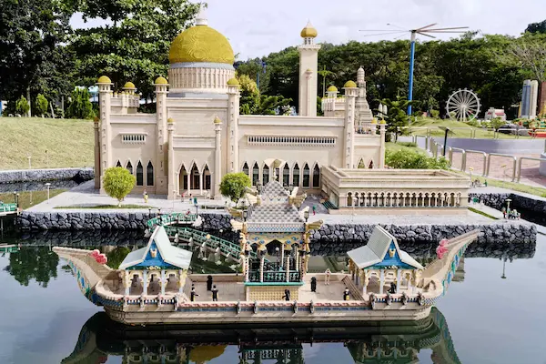 Brunei (3)